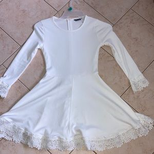 White dress. Size small,from SHEIN. The sleeves and the bottom were custom made.
